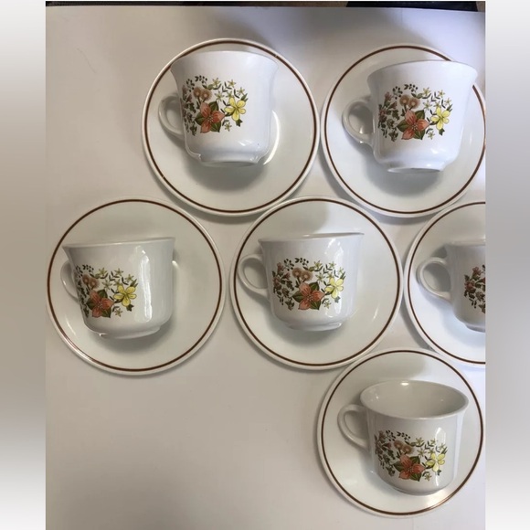 VTG Corning Ware Corelle INDIAN SUMMER Cup and Saucers,  8 saucers 8 Cups - Picture 4 of 16